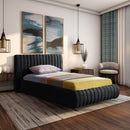 Nico - Bed