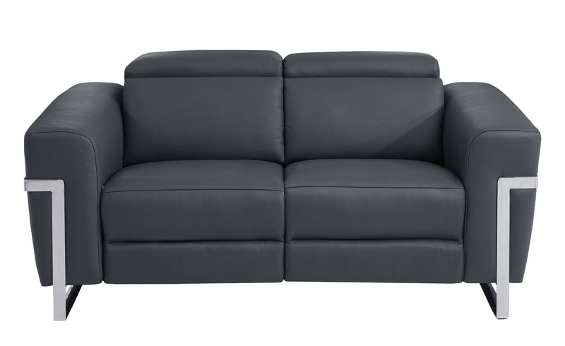 990 - Power Reclining Loveseat With Power Headrest