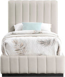 Lucia - Bed