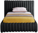 Nico - Bed