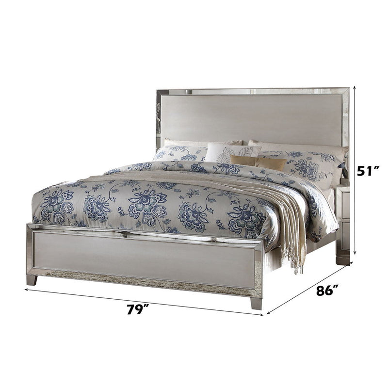 Voeville II - Bed (Wooden HB)