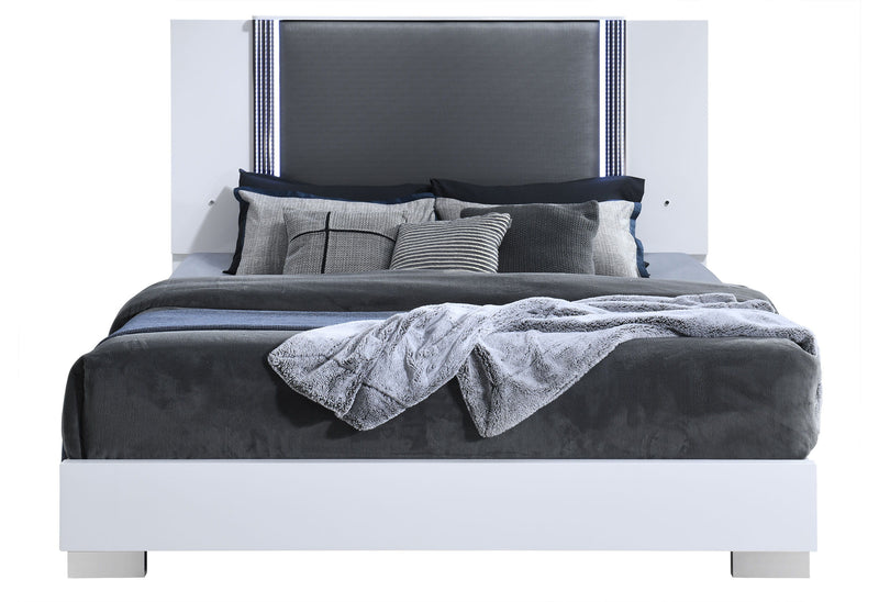 Ylime - King Bed With LED - Smooth White