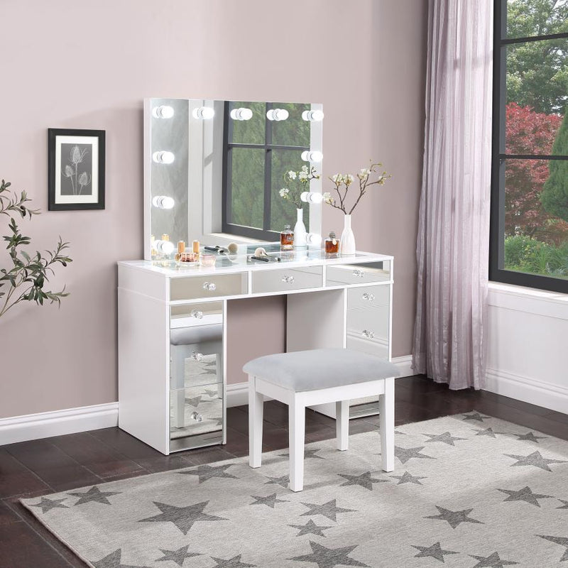 Regina - Makeup Vanity Table Set With Lighting - White